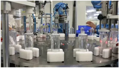 Automatic Servo Control of High Precision Double - Head Rotary Filling Machine