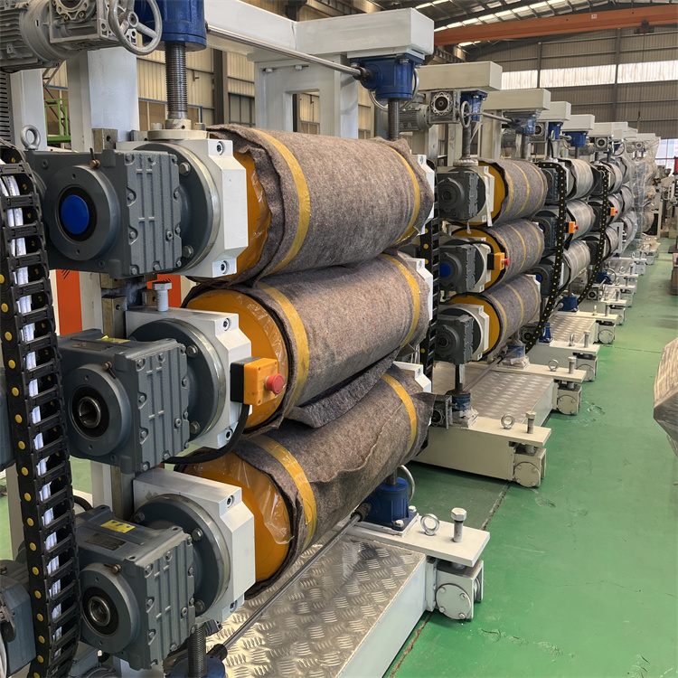 Curtain Making Machine with Single-Screw Gearbox Motor for PVC Soft Glass Door Production Line
