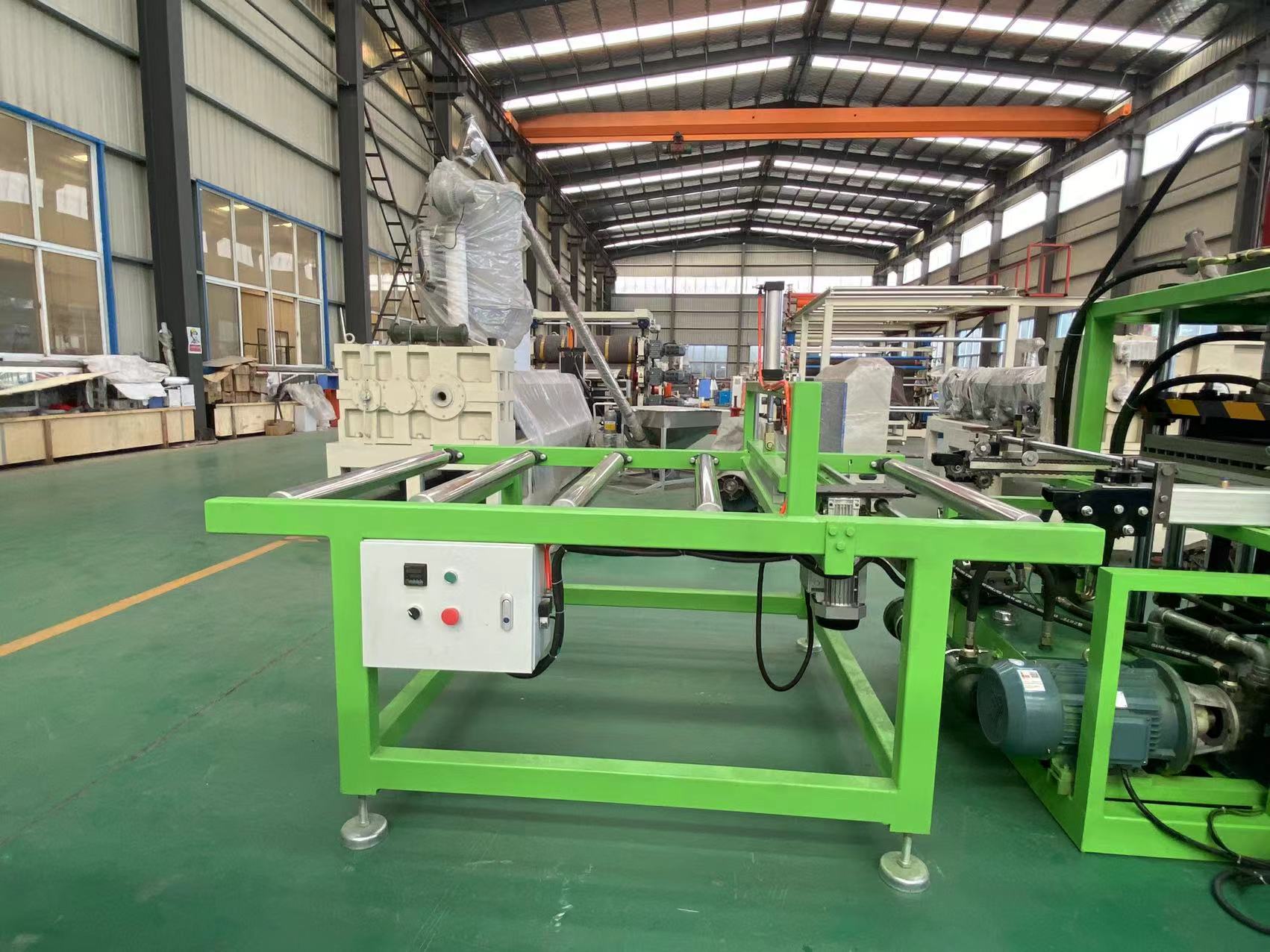 PET Plastic Machine with PE Root Controller Equipment Featuring Motor as Core Component