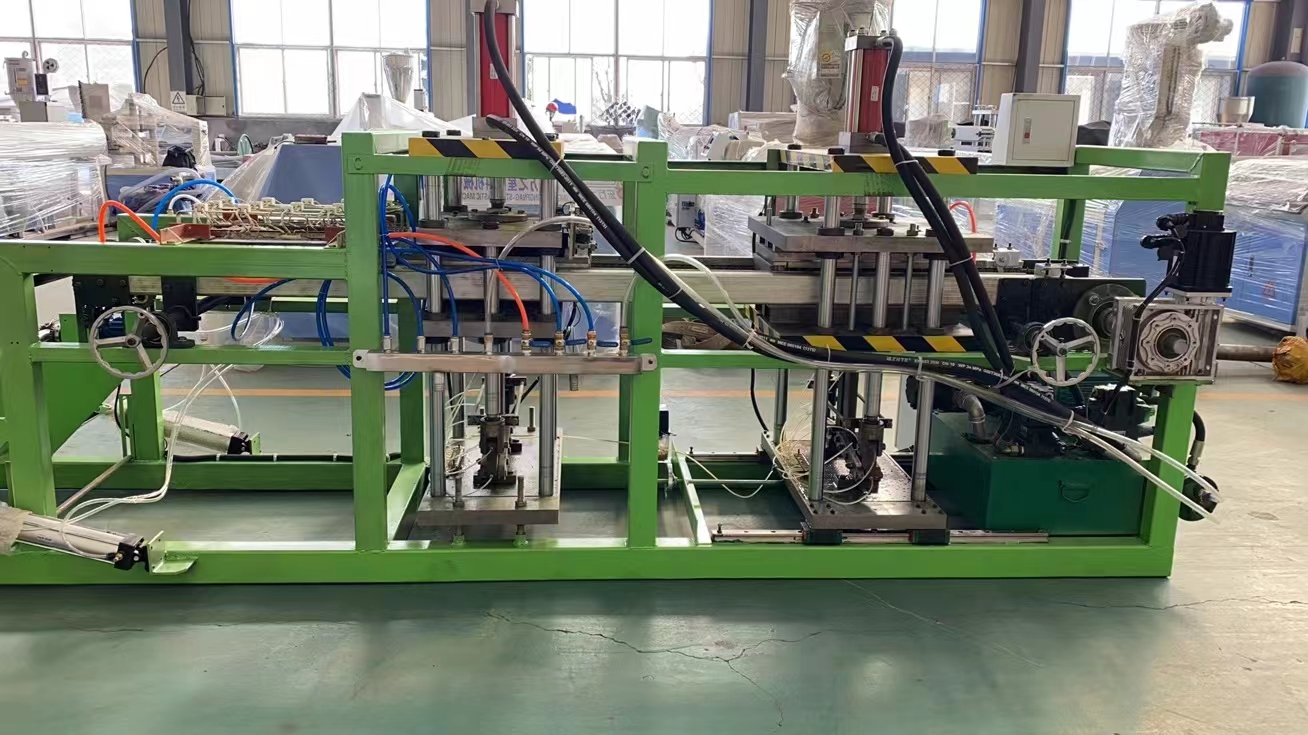 Soilless Culture Seedling Tray Fabrication Device High-Efficiency Nursery Pot Automatic Seedling Tray Forming Machine